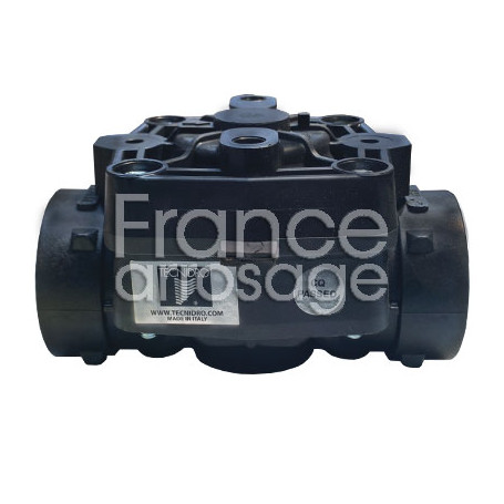 Vanne hydraulique plastique nue TECNIDRO 1" 1/2 FF